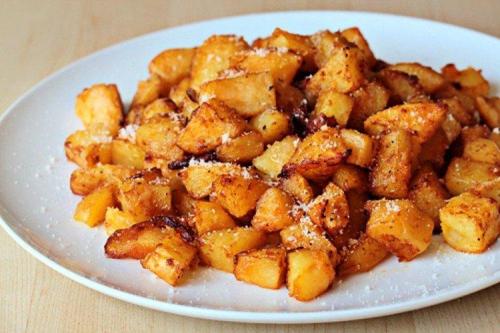 Какие рецепты можно приготовить из картофеля, выращенного на майские праздники. Как приготовить молодую картошку: 20 самых вкусных рецептов