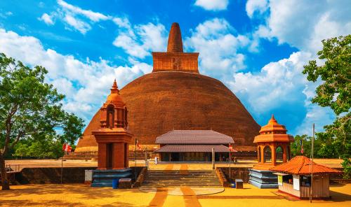 С апреля по октябрь: как провести летний сезон 03