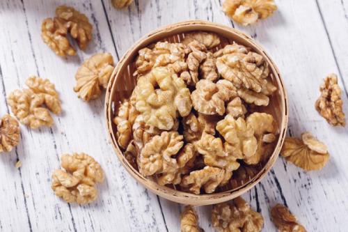 Как сушить и хранить грецкие орехи. Сроки и условия хранения 09