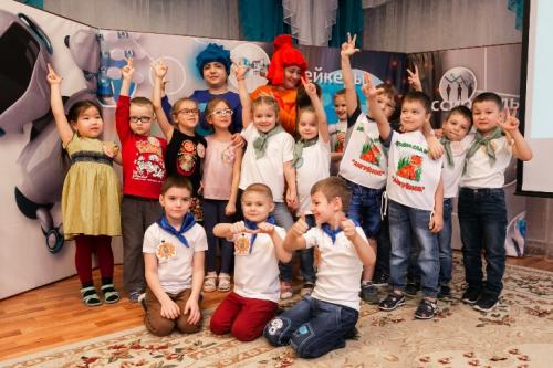 Какие поздравления с днем воспитателя можно отправить через социальные сети в 2024 году